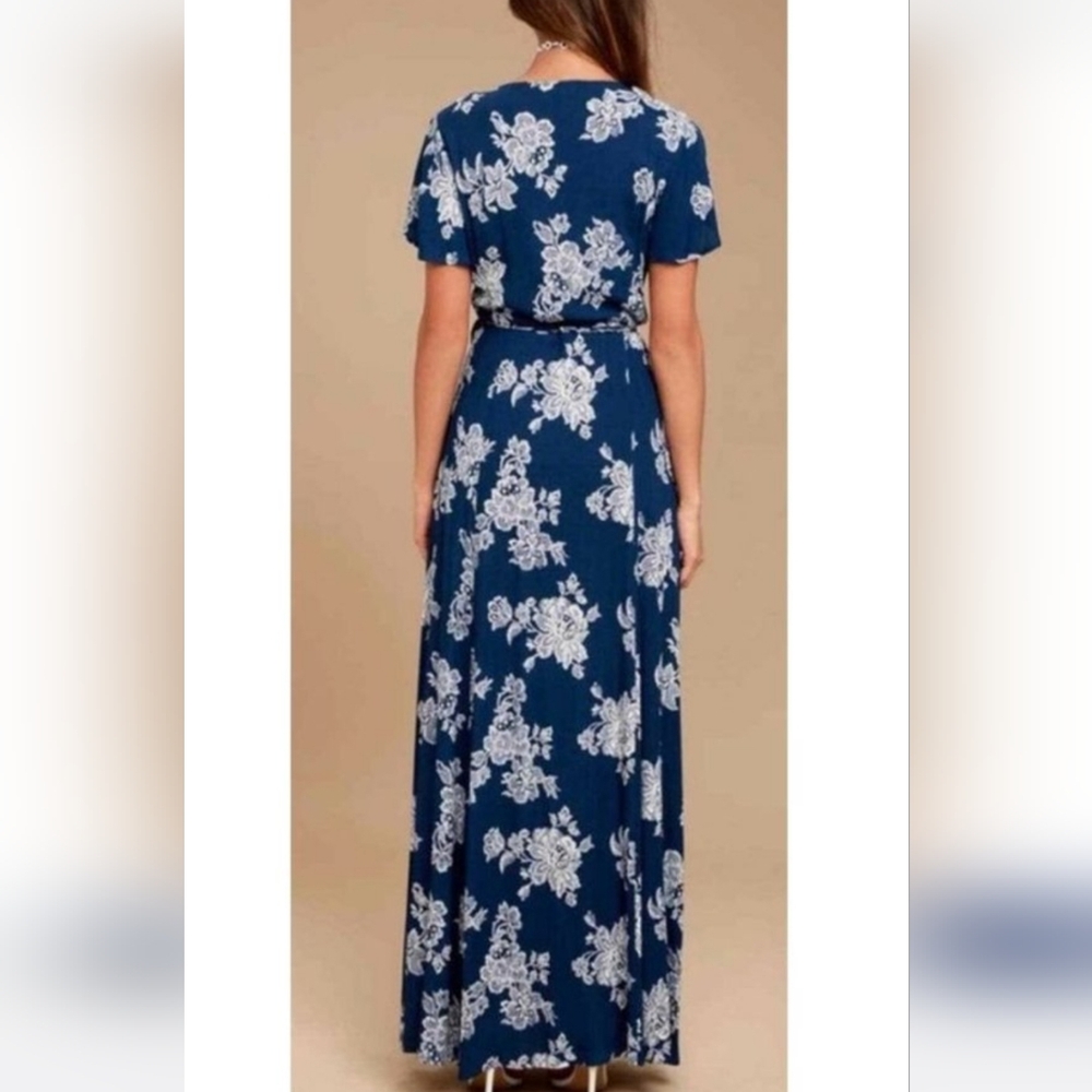 Lulu's Heart of Mardigold Navy Blue w White Floral Print Wrap Maxi Dress, M, NWT - Picture 2 of 9